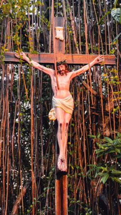 The statue of Jesus Christ at Kurulukale Church, photographed by Sameera Marapperuma. Statue of Jesus Christ at Kurulukale Church