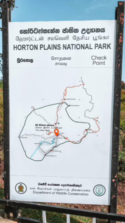 Horton Plains map sign board – Photo by Sameera Marapperuma Map sign board of Horton Plains showing trails and key locations.