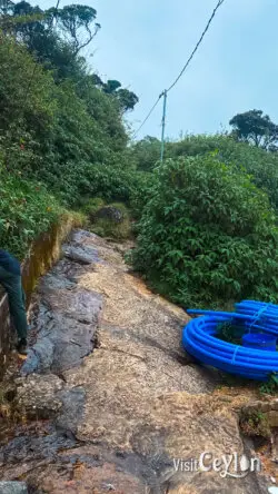 Hatton and Ratnapura bypass trail – Photo by Sameera Marapperuma Scenic bypass trail connecting Hatton and Ratnapura near Sri Pada.